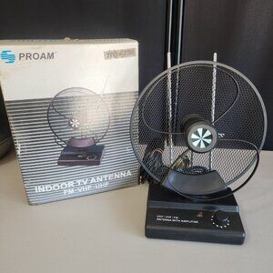 Proam 700-730 Indoor Amplified TV Antenna (FM/VHF/UHF) - Retro Tv